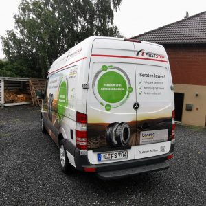 Mercedes Sprinter Vollfolierung für First Stop