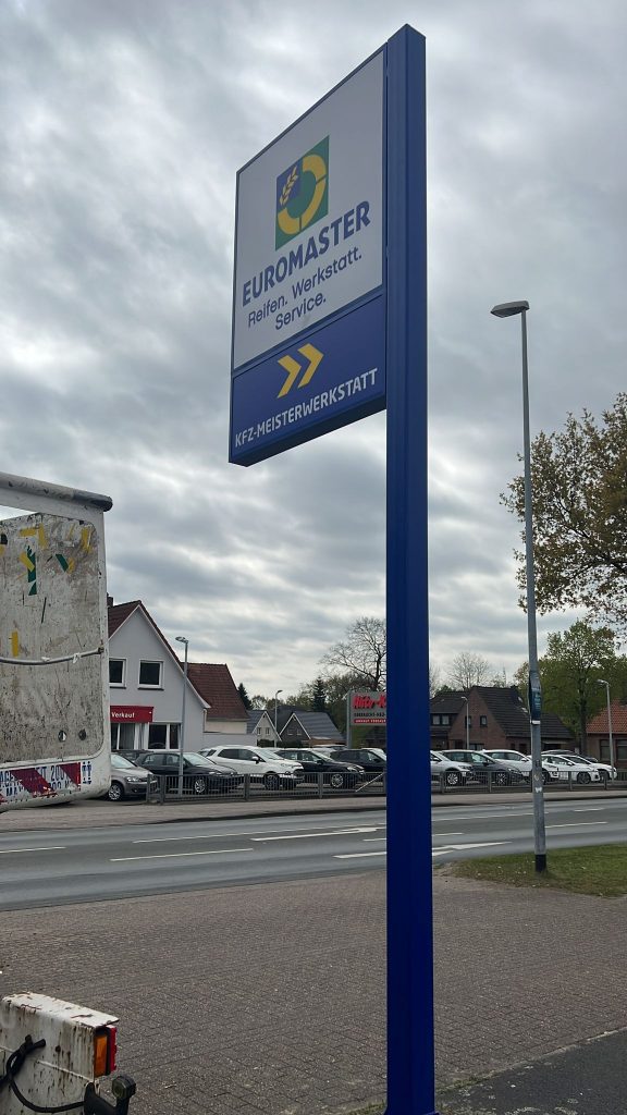 Ansicht Werbemast in Oldenburg