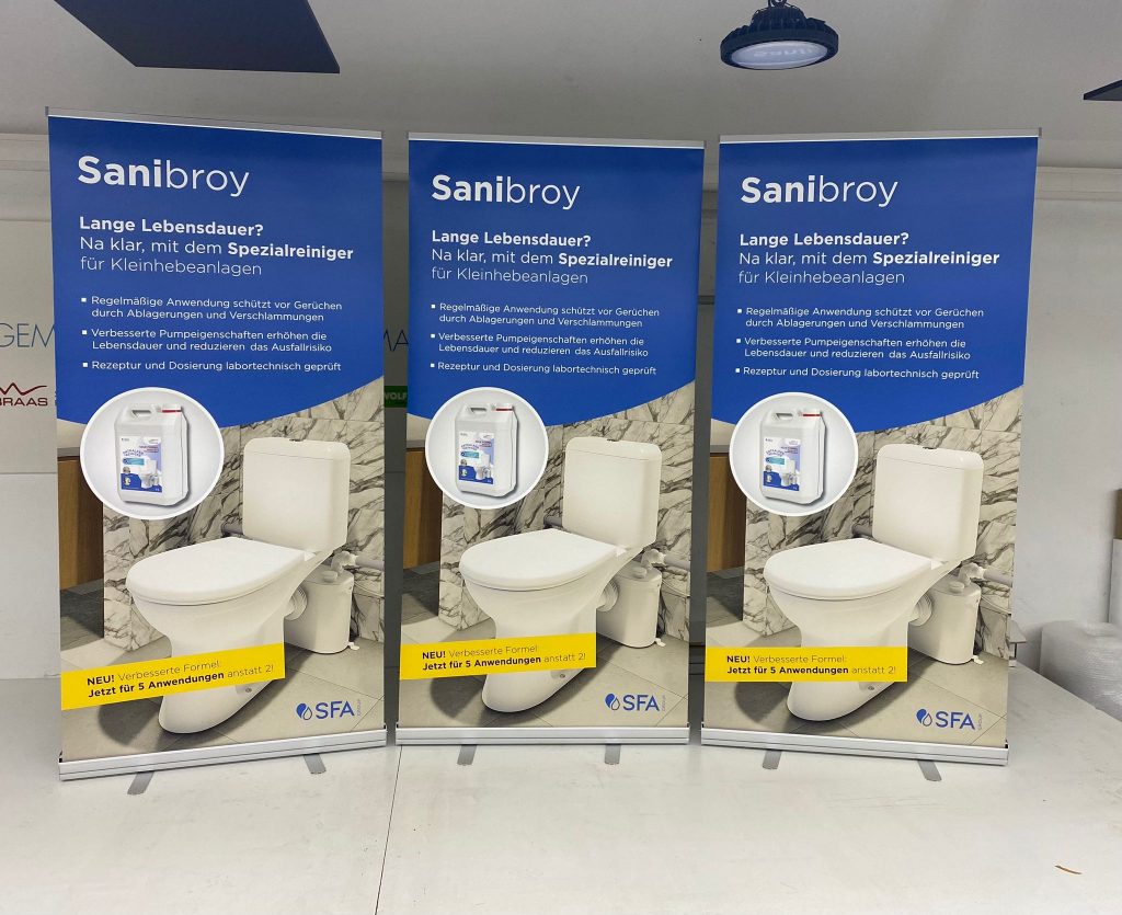 Roll-ups für Sanibroy aus Dietzenbach mit individuell bedrucktem Displayfilm