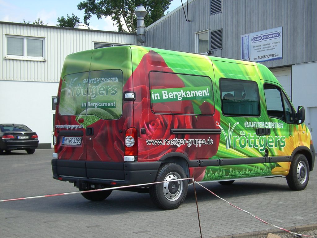 Transporterfolierung mit bedruckter Avery-Folie